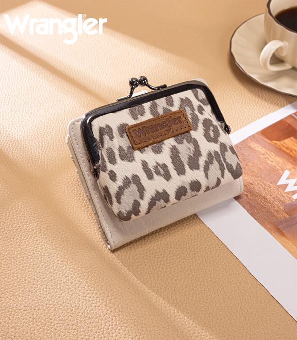 WRANGLER LEOPARD PRINT SMALL COIN WALLET